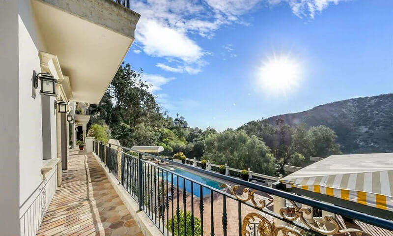 Legacy Healing Center Castilian Gallery 3